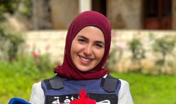 صورة مأخوذة من الحساب الشخصي على تطبيق تلغرام للشهيدة المراسلة فاطمة فتوني