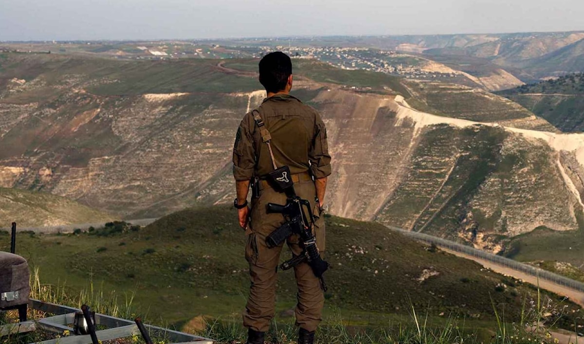 جندي من جيش الاحتلال الإسرائيلي في منطقة الجولان السوري المحتل (من الويب)