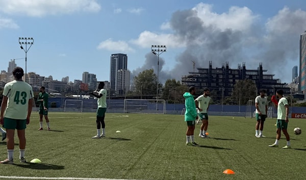 غاب لاعبو الأنصار عن تمارين فريقهم في الأيام الخمسة الماضية اعتراضاً على عدم نيل رواتبهم كاملة