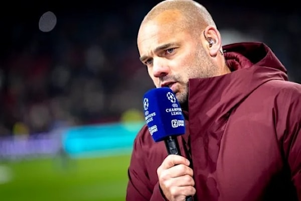انتقدَ النجم الهولندي السابق ويسلي شنايدر تتويج برشلونة الأخير بلقب الدوري الإسباني.