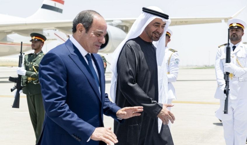 أسهمت الزيارة الأخيرة للسيسي إلى الإمارات، في تسريع وتيرة استئناف العلاقات مع الإمارات (من الويب)