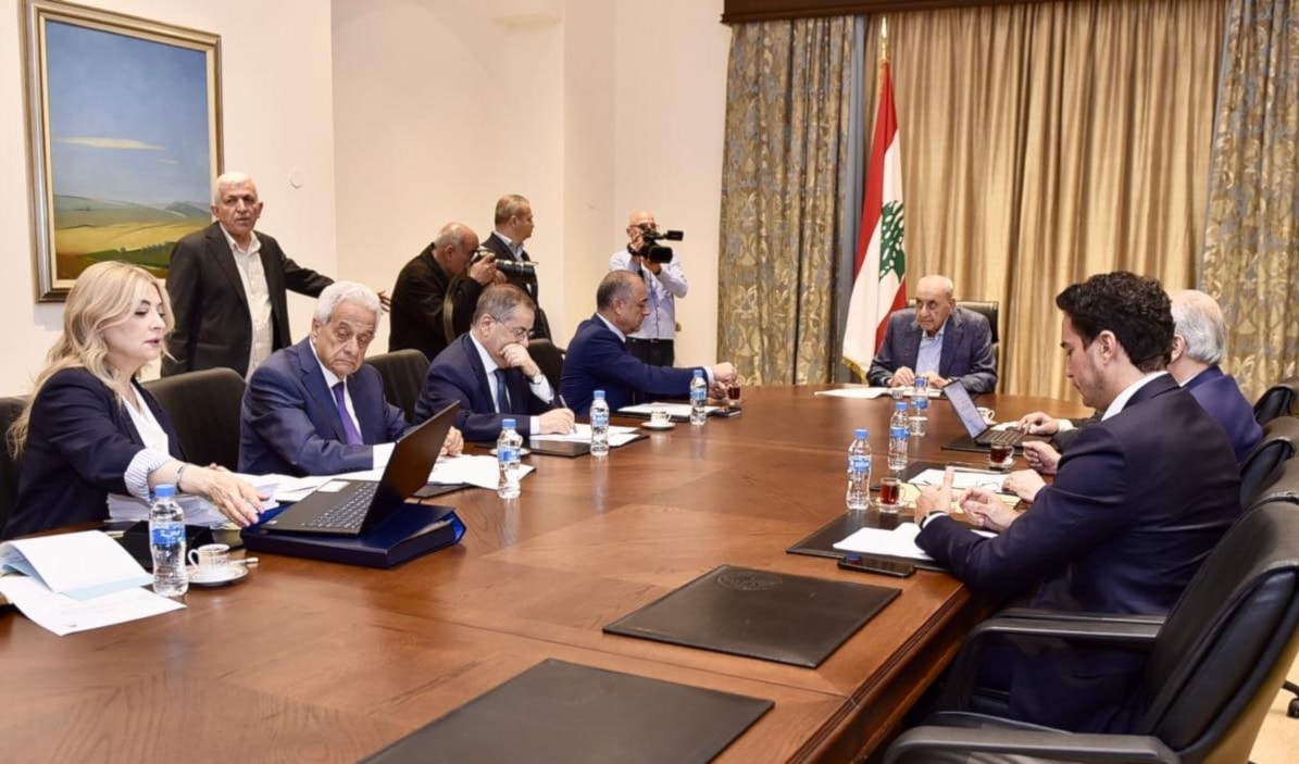 بري مترئساً اجتماع هيئة مكتب مجلس النواب في عين التينة (من الويب)