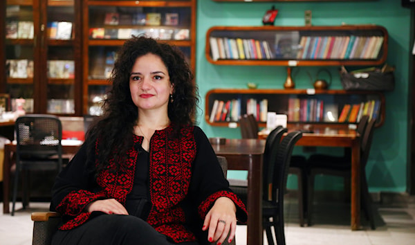 هند حيدر، منسقة النشاطات والمكتبة في «ة مربوطة» (مروان بوحيدر)