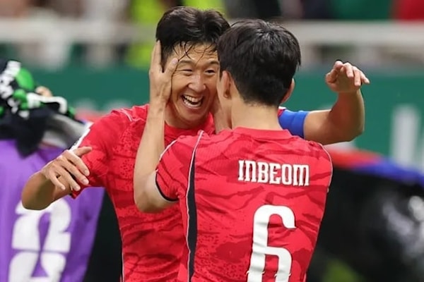 يُعدّ الفوز مستحقاً بالنظر إلى أداء المنتخب الكوري الجنوبي الذي تسيّد المواجهة وصنع فرصاً عديدةً للتسجيل.