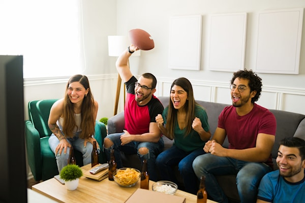 لماذا تجعل مشاهدة الرياضة الناس أكثر سعادة؟