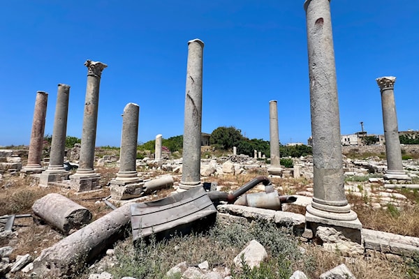 آثار متضررة من العدوان الإسرائيلي على مدينة صور (علي حشيشو)