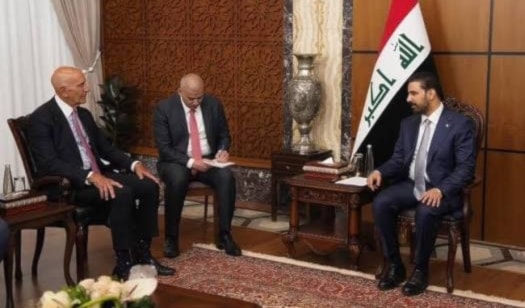 الزيدي وبراك خلال اجتماعهما الثلاثاء في بغداد (من الويب)