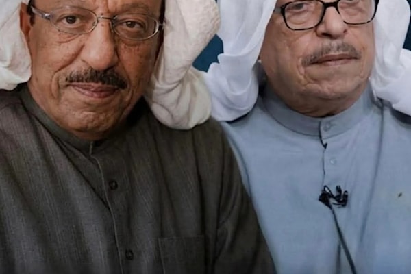 عُرف الشقيقان عبد المحسن ويوسف المهنا بدورهما المؤثر في المشهد الفني الكويتي
