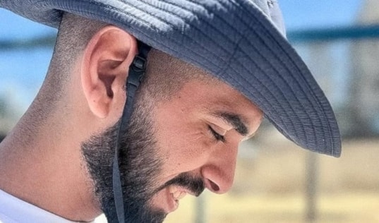 أعلنت قناة «الجزيرة» القطرية عن استشهاد المصور أحمد وشاح