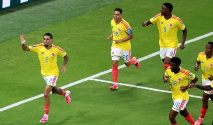 تصدّرَ منتخب كولومبيا المجموعة بـ6 نقاط.