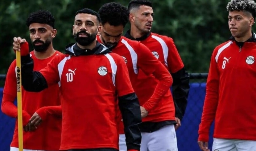 يطمح رجالُ المدرب حسام حسن لتحقيق إنجاز تاريخي بالتأهل للدور الثاني في صدارة المجموعة.