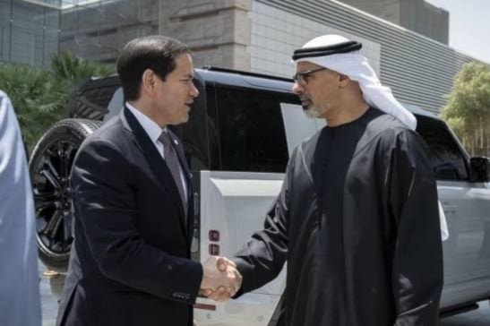 واشنطن تعمّدت استفزاز إيران في هرمز (من الويب)