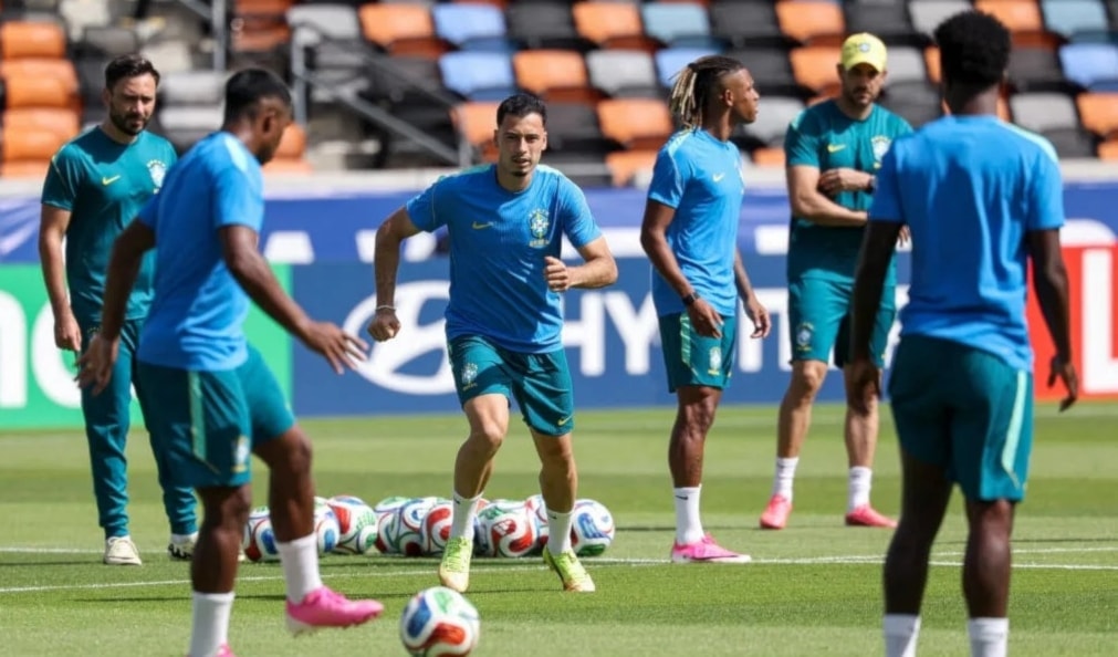 يدخل المنتخب البرازيلي المباراة بعدما استعاد جزءاً كبيراً من شخصيته، وواصل تطوّره من مباراة إلى أخرى في مرحلة المجموعات.