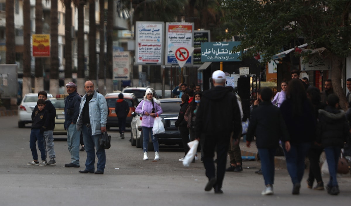 سبقت حملة «لستُ شجرة» حملات متعدّدة تبثّ خطاب الكراهية والتحريض بين مكوّنات الشعب السوري (أ ف ب)