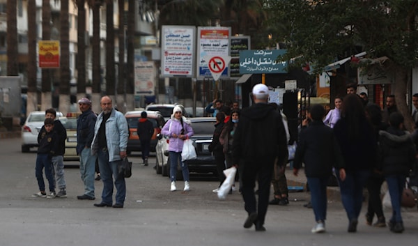 سبقت حملة «لستُ شجرة» حملات متعدّدة تبثّ خطاب الكراهية والتحريض بين مكوّنات الشعب السوري (أ ف ب)