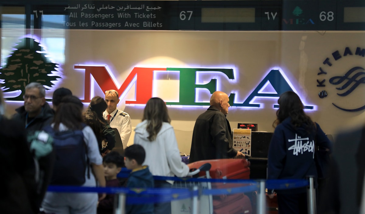 تعرض طيارون في «ميدل إيست» لإجراءات من بينها إخضاعهم للتدريب ما يحرمهم من بدلات الرحلات الجوية (هيثم الموسوي)
