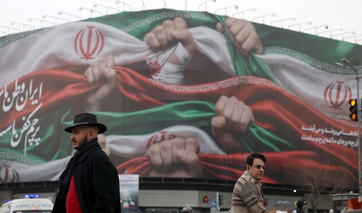 الحرس الثوري: على العدو أن يوقف وبشكل فوري اعتداءاته على الشعب اللبناني (أ ف ب)
