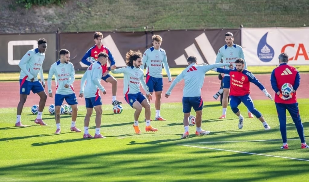 كأس العالم 2026: إسبانيا تمتلك أقوى خط وسط