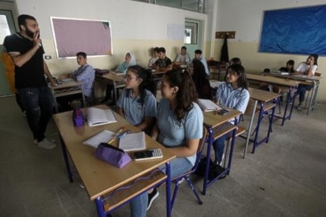 تلامذة في أحد المدارس الرسمية في مدينة بيروت (هيثم الموسوي)