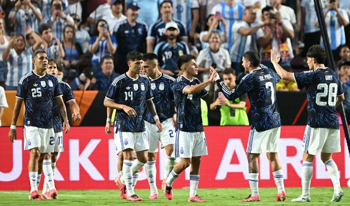 تغلّبَ المنتخب الأرجنتيني ودّياً على نظيره هندوراس بنتيجة 2-0.