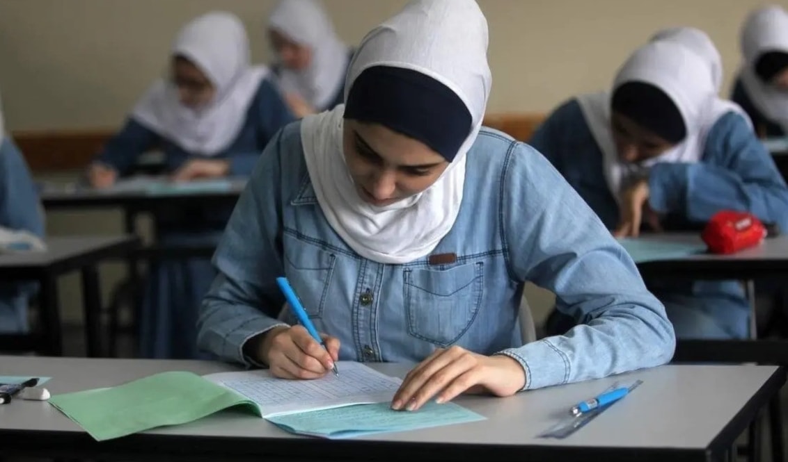 يُحسب لامتحانات هذا العام أنها تُجرى للمرة الأولى منذ ما يزيد على 12 عاماً في معظم مناطق البلاد. (من الويب)