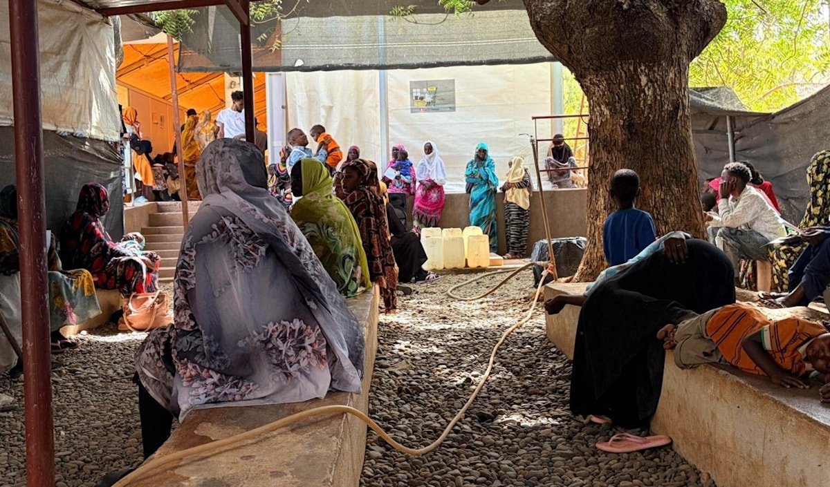 «أطباء بلا حدود»: تراجع التمويل يفاقم الأزمة الإنسانية في مخيم أم راكوبة شرق السودان