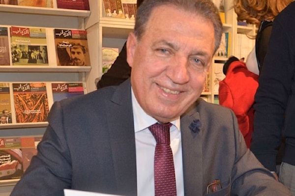 هو جرح البلاد ومرآتها (إلى شوقي بزيع)
