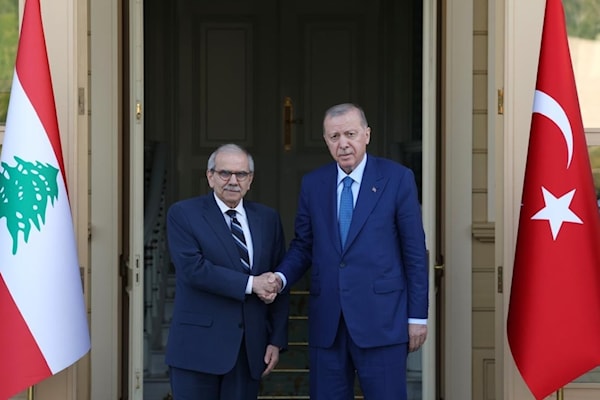 جدّد أردوغان التأكيد على وقوف بلاده إلى جانب لبنان (من الويب)