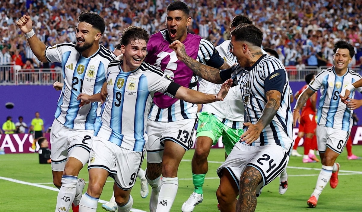 جاءَ عبور الأرجنتين إلى المربّع الذهبي بعد تغلّبها على سويسرا.