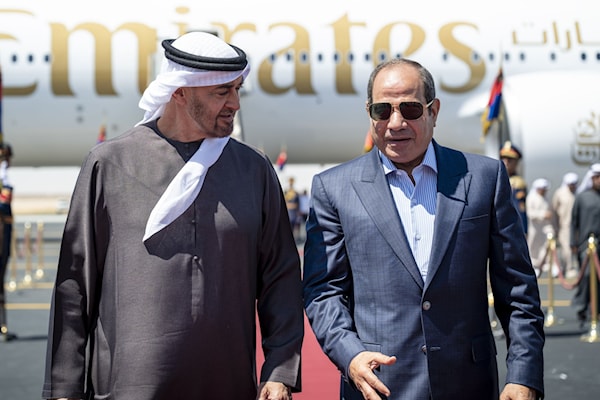 تعهدت القاهرة بـ«تقديم دعم عسكري  واستخباراتي لتوفير كافة الاحتياجات الدفاعية والفنية الممكنة» لدول الخليج (أ ف ب)
