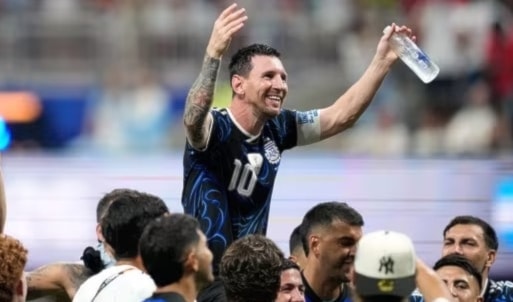 تمنّى ميسي عام 2006 أن يعيش نهائيّاً عالمياً يجمع بين منتخب بلاده الأرجنتين والمنتخب الإسباني.