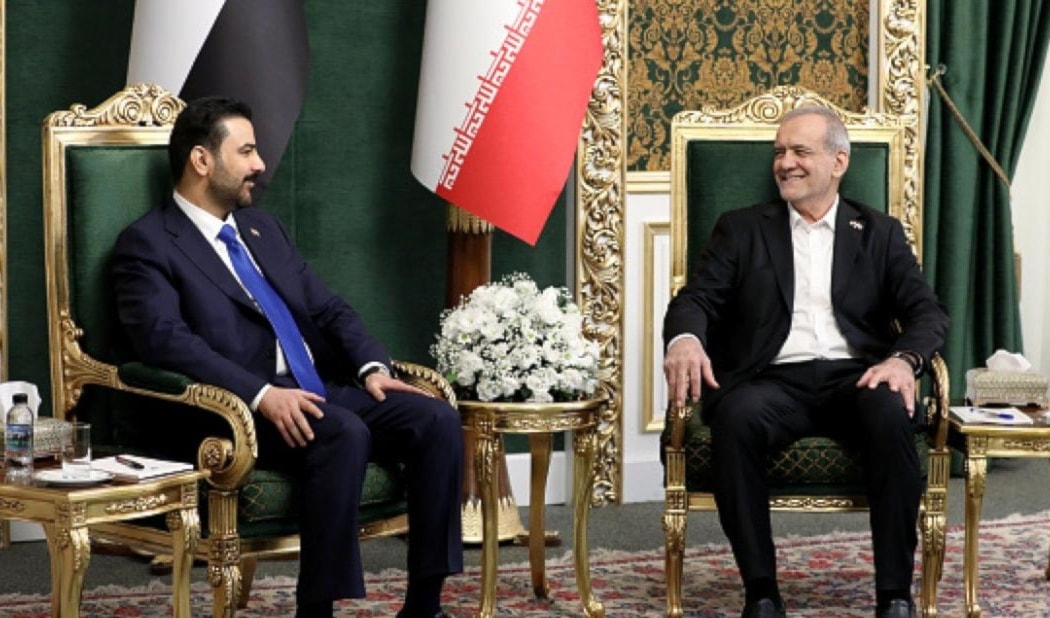 بزشكيان مستقبلاً الزيدي في طهران (من الويب)