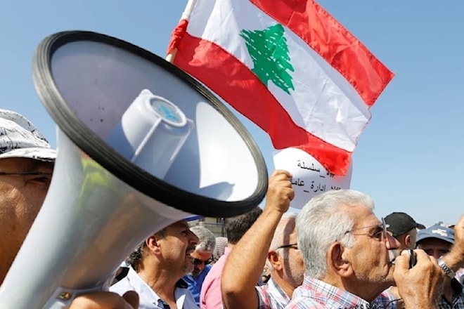 سأل المتعاقدون: بأي منطق يُحمَّل الموظف نتائج تأخير لم يكن سبباً فيه؟ (مروان بو حيدر)