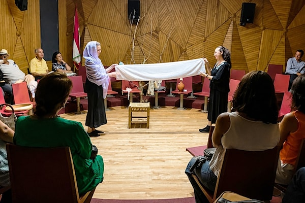 يعكس العمل ذاكرة البيئة الدرزية من الداخل