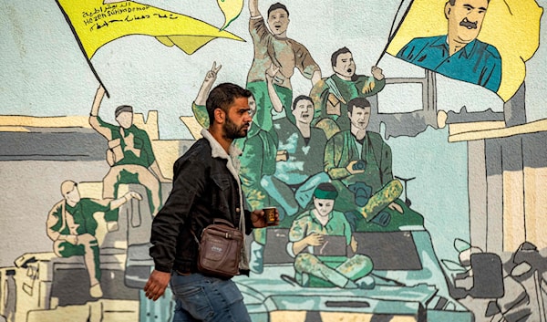 ثمّة توافق بين السلطات الانتقالية و«قسد»، على ضرورة حلّ القضايا بشكل هادئ ومتدرّج (أ ف ب)