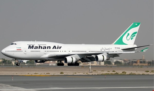 طائرة «ماهان إير» إيرانية تكسر الحصار السعودي على مطار صنعاء (من الويب)