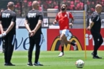 يعوّل المنتخب المصري على لاعبين مميزين أبرزهم نجم ليفربول السابق محمد صلاح.