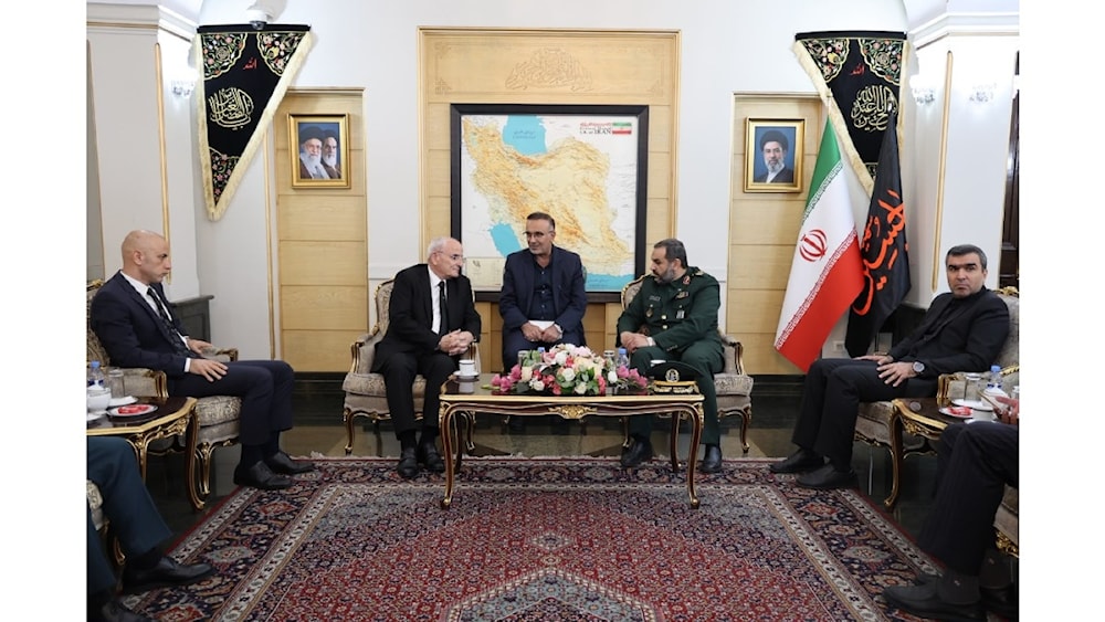 وزير الدفاع في طهران ممثلاً الجمهورية اللبنانية (الوكالة الوطنية)
