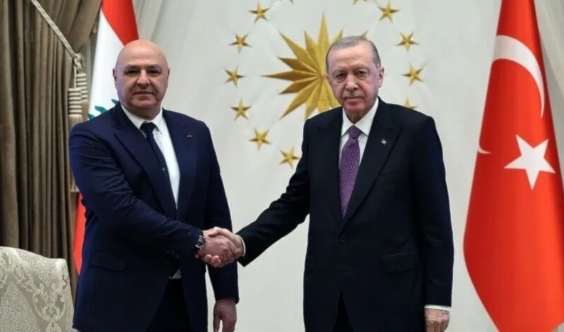 إردوغان مستقبلاً عون في أنقرة (الأناضول)