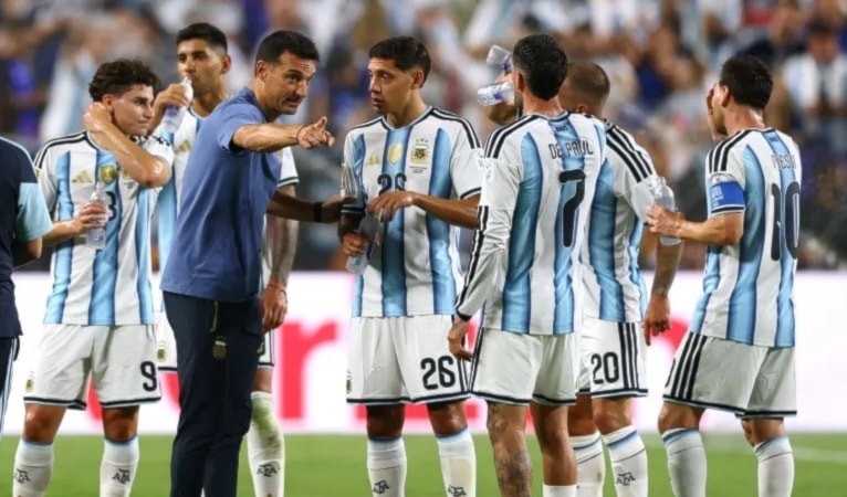 ظرف طارئ في معسكر الأرجنتين