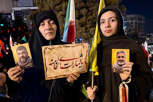 (الأخبار)