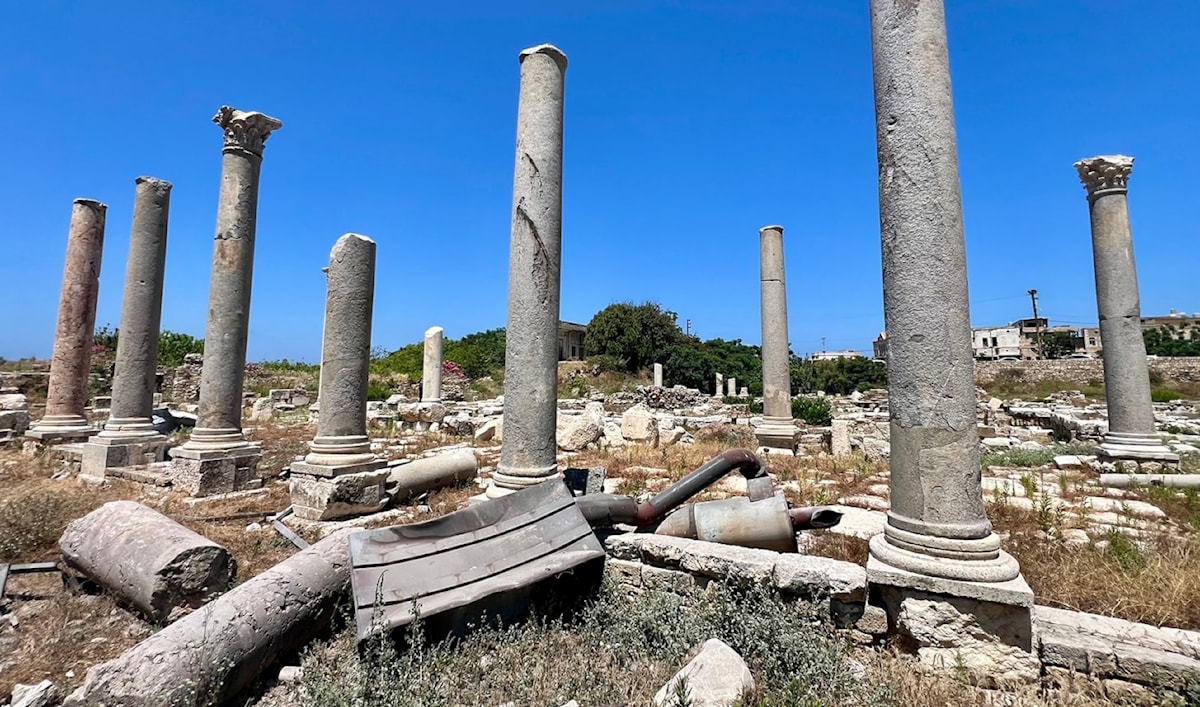 قصف العدو آثار صور