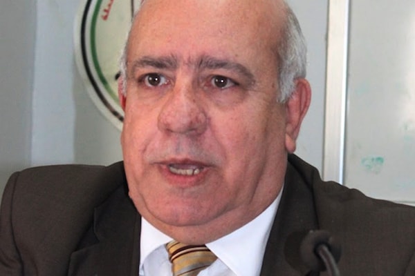صقر أبو فخر