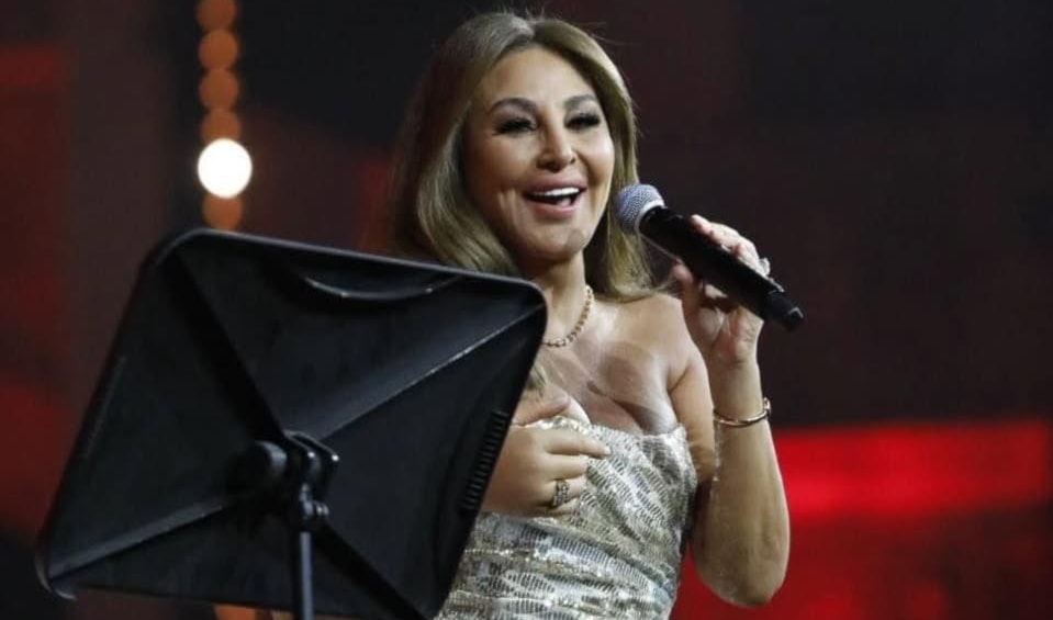 إليسا «لا تعلّي» الكوفية