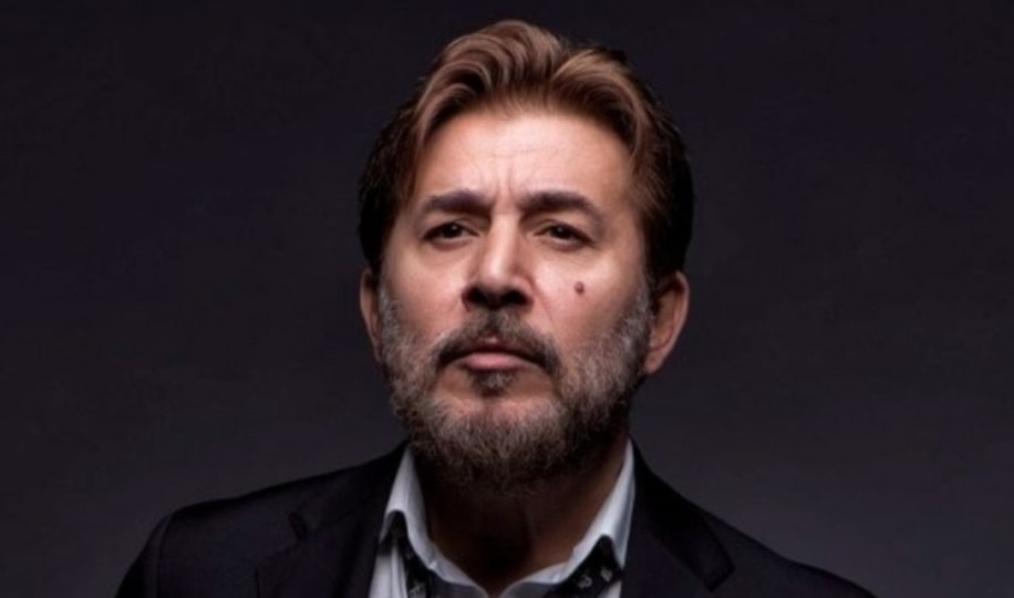 فهد يؤدي شخصية «آدو»، الرجل الذي أصبح، بعد عشرين عاماً من السجن، ميتاً في الحياة المدنية