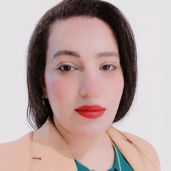 إسراء عبد الحافظ
