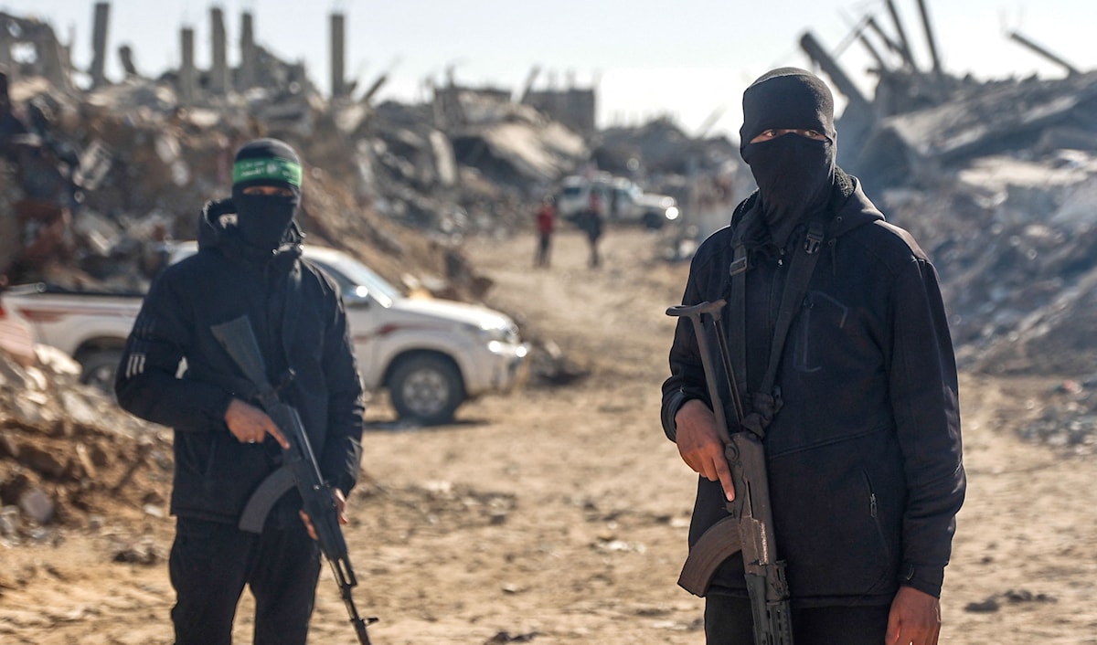 تقدّر «حماس» بأن إدارة غزة من الخارج من شأنها أن تزيد المخاطر الأمنية على قياداتها (أ ف ب)