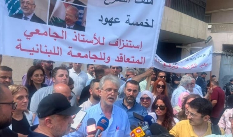 رغم مرور أكثر من 5 أشهر على صدور القرار لا تزال المرحلة الأخيرة من تنفيذ الملف عالقة (من الويب)