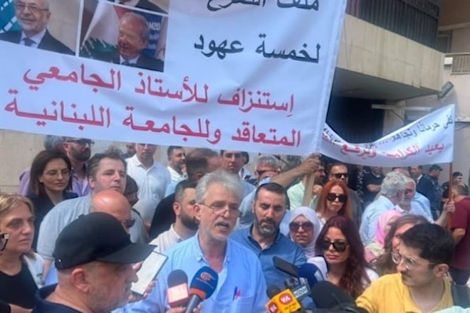 رغم مرور أكثر من 5 أشهر على صدور القرار لا تزال المرحلة الأخيرة من تنفيذ الملف عالقة (من الويب)