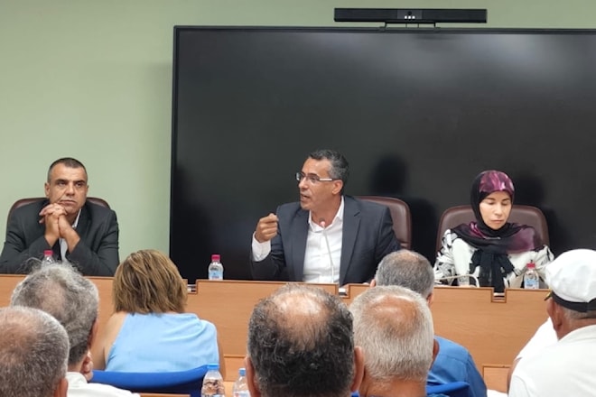 وزير الزراعة متحدثاً خلال الاجتماع (الوكالة الوطنية)